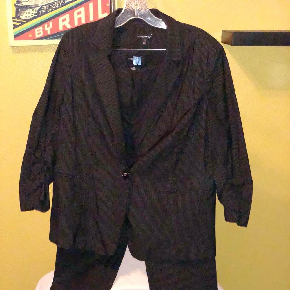 Woman’s Pant Suit